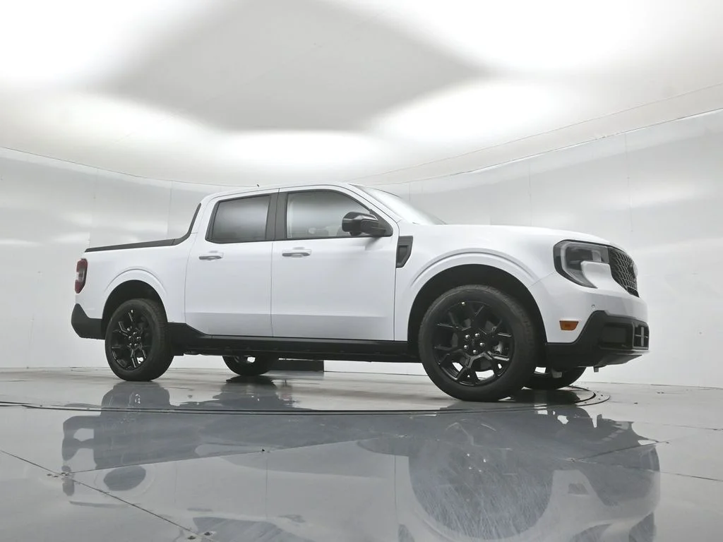 New 2026 White Ford Lariat image 3