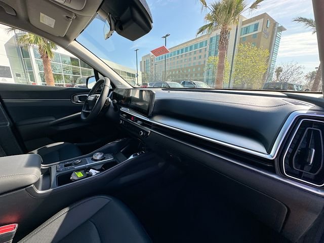Certified Used 2026 Black Kia EX image 29