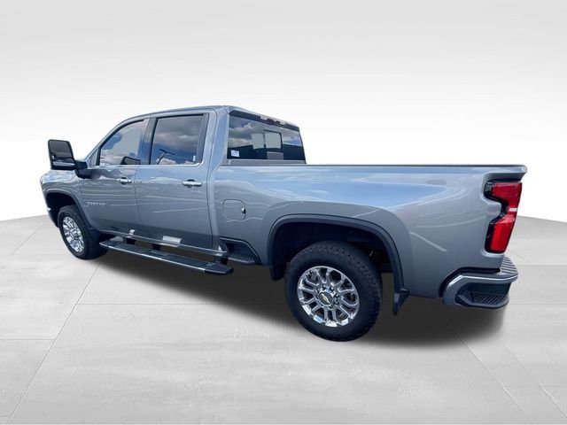 Used 2025 Gray Chevrolet LTZ image 6