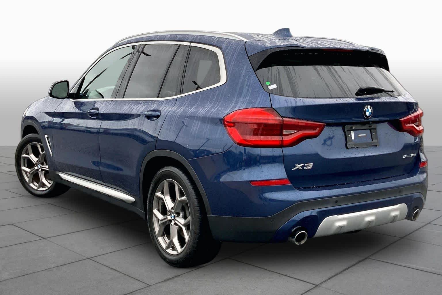 Used 2020 Phytonic Blue Metallic BMW sDrive30i image 11