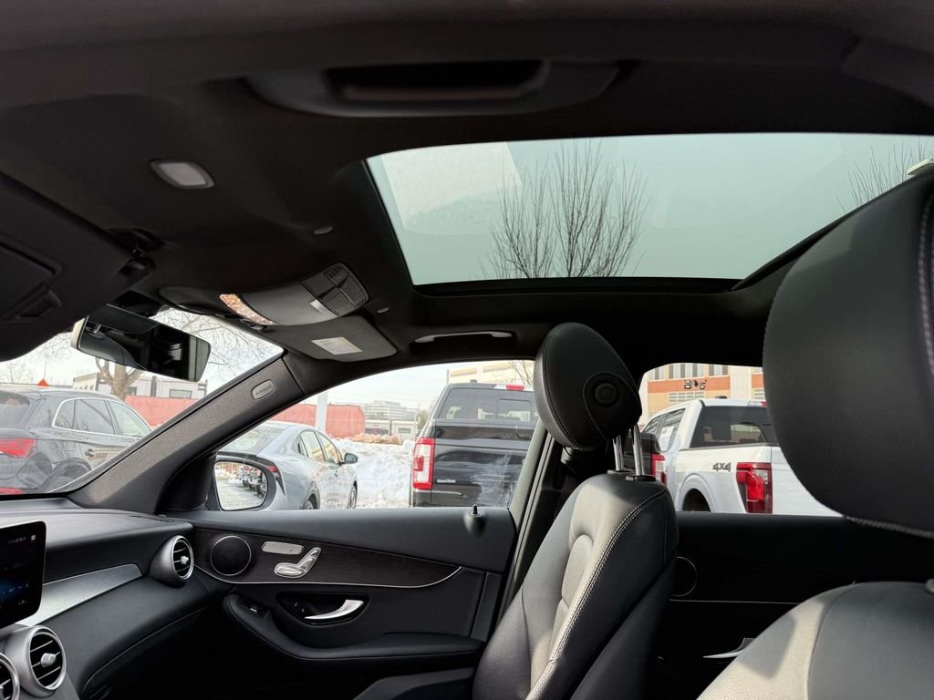 2021 Mercedes-Benz GLC GLC300