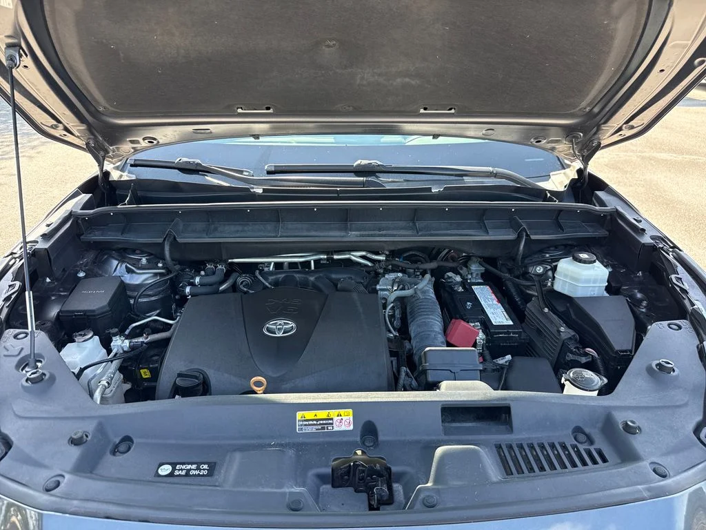 Used 2020 Gray Toyota Limited image 31
