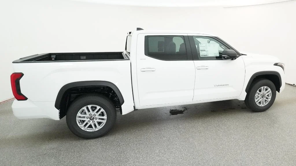 New 2026 Ice Cap Toyota SR5 image 21