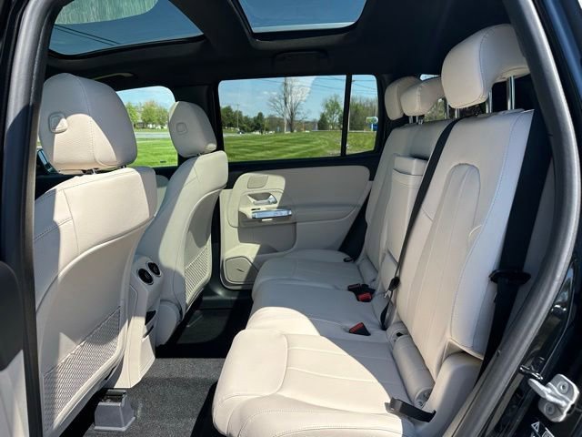 New 2026 Night Black Mercedes-Benz GLB 250 image 63