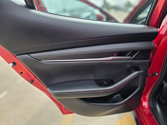 Used 2026 Red Mazda 2.5 S Preferred image 19