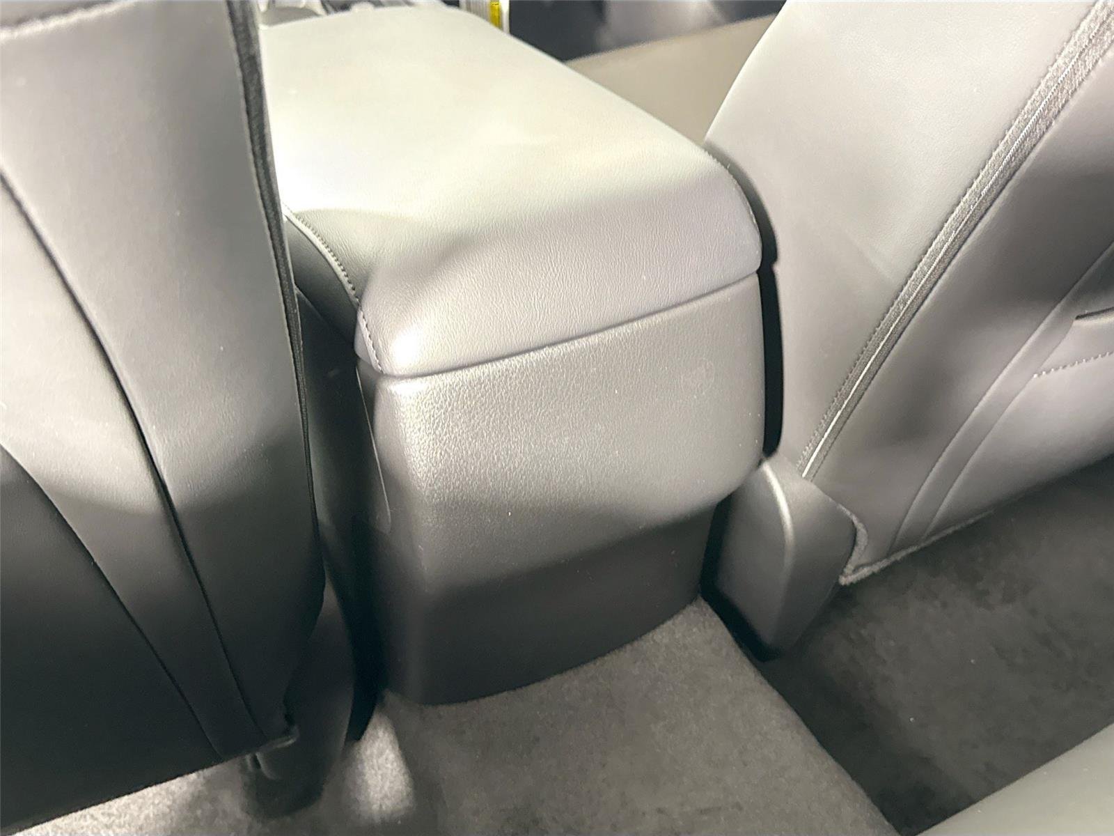 New 2026 Snowflake White Pearl Mazda 2.5 S Premium image 37