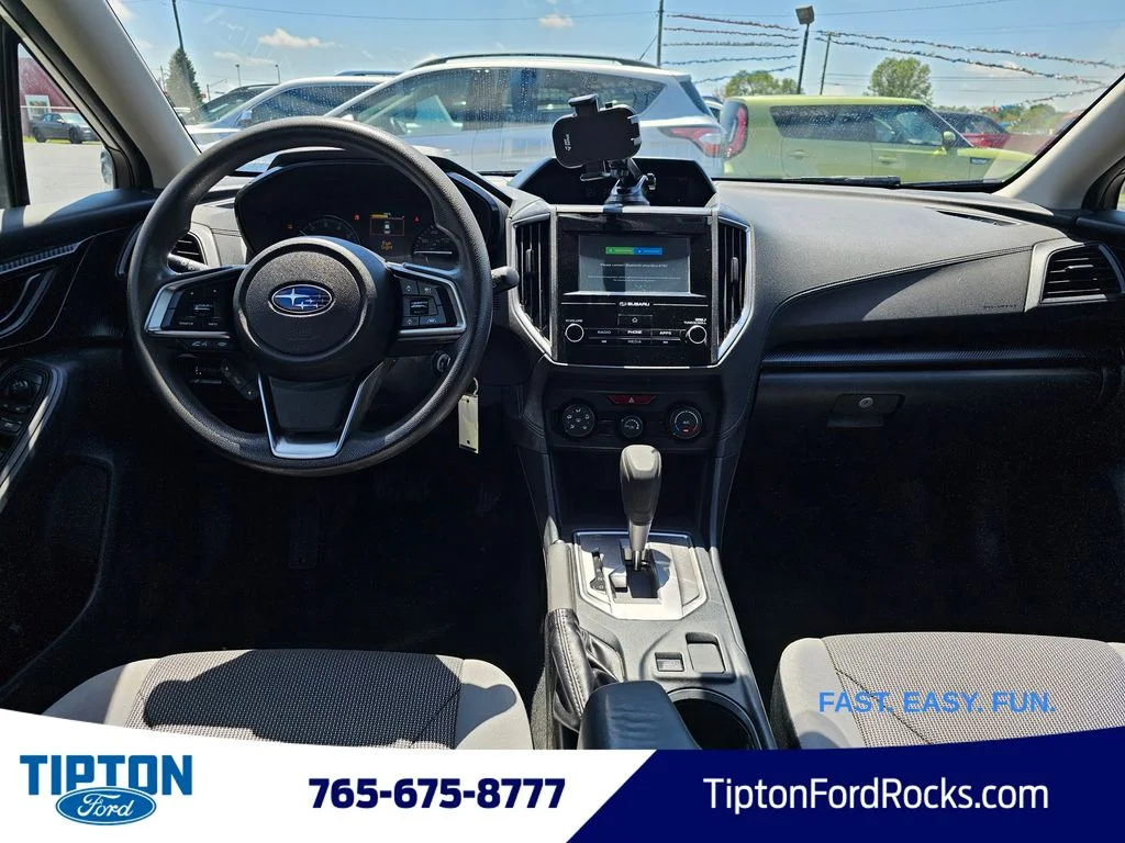 Used 2019 Crystal White Pearl Subaru 2.0i image 3