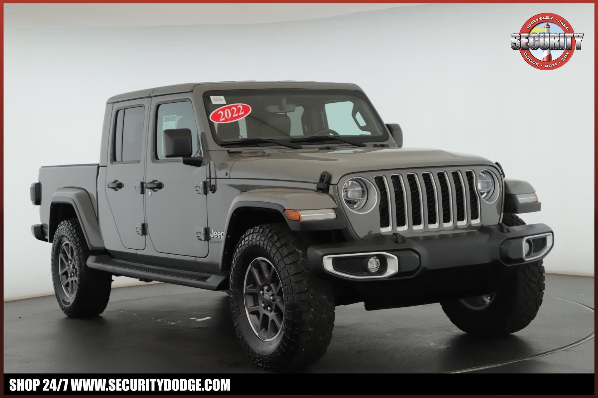 2022 Jeep Gladiator Overland's photo