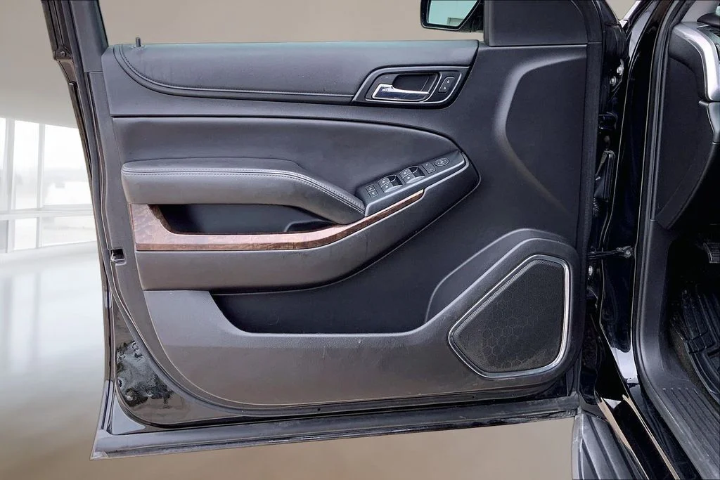 Used 2017 Black Chevrolet LS image 21