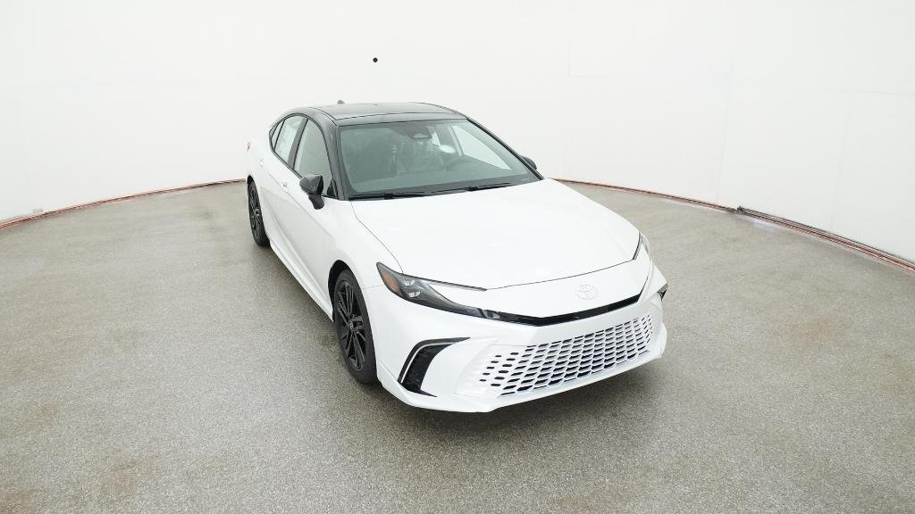 New 2026 Wind Chill Pearl with Midnight Black Metallic roof Toyota XSE image 10
