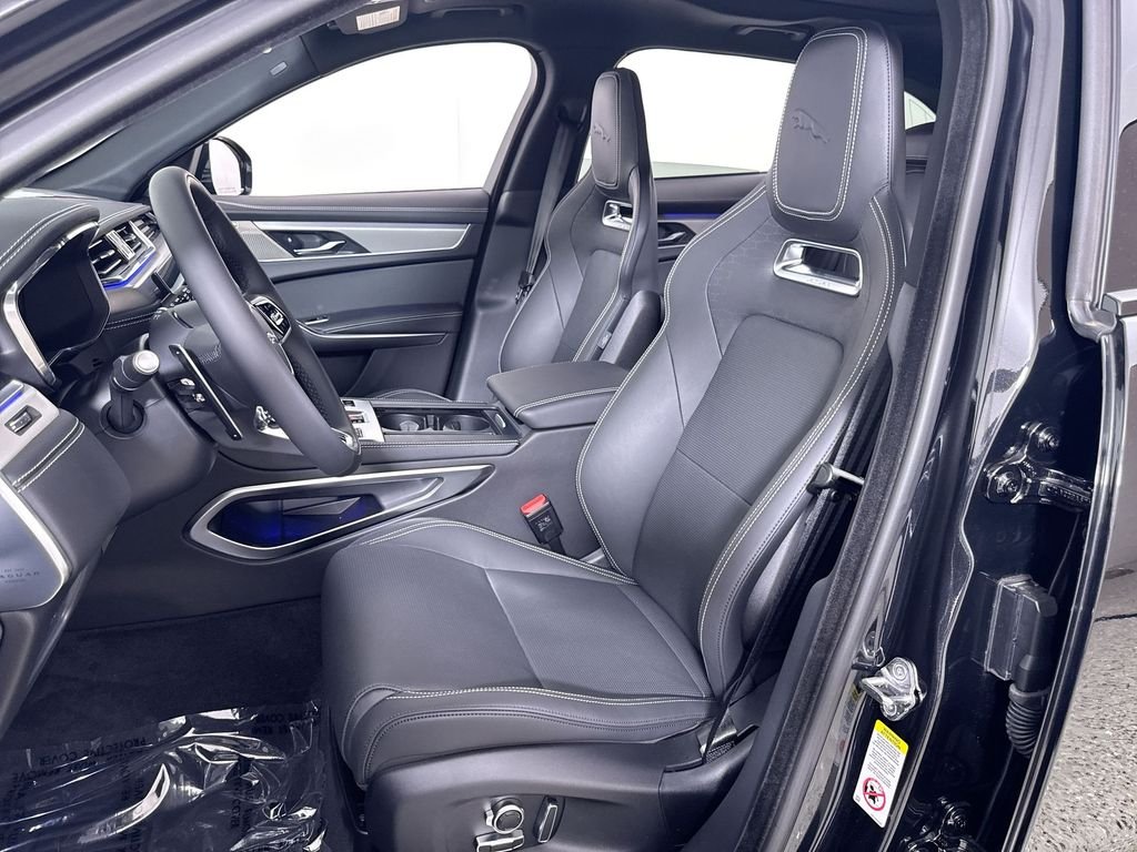 New 2026 Santorini Black Jaguar P250 R-Dynamic S image 11