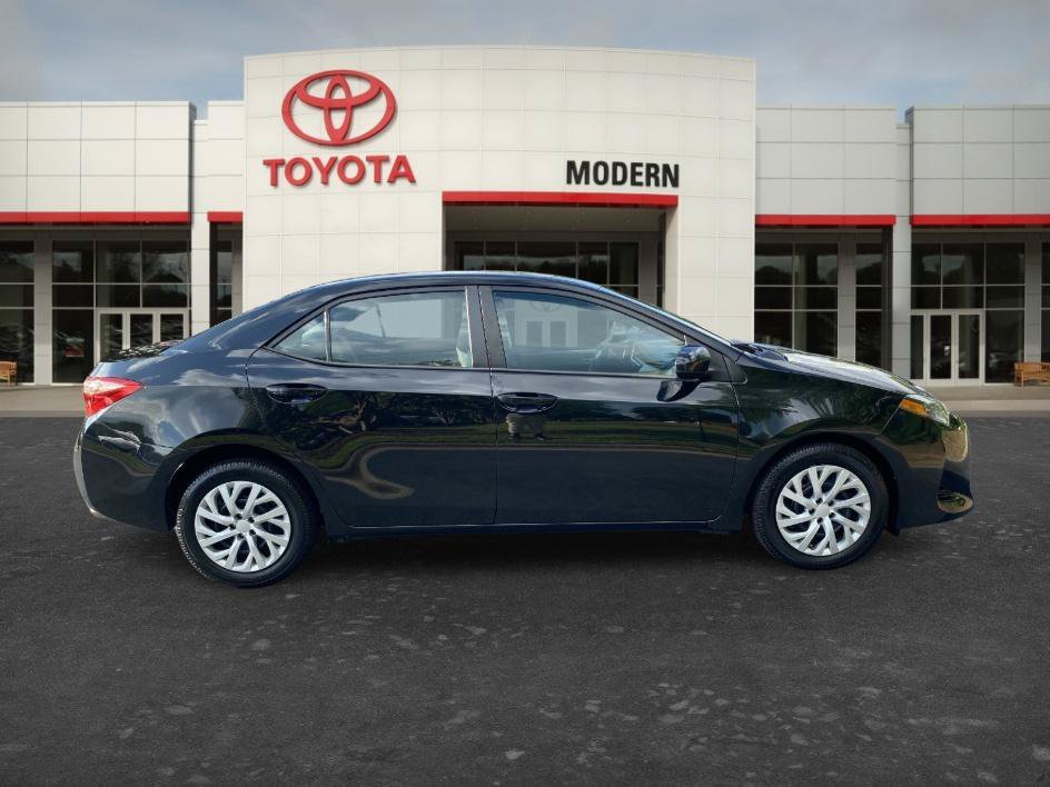 Used 2018 Black Sand Pearl Toyota LE image 4