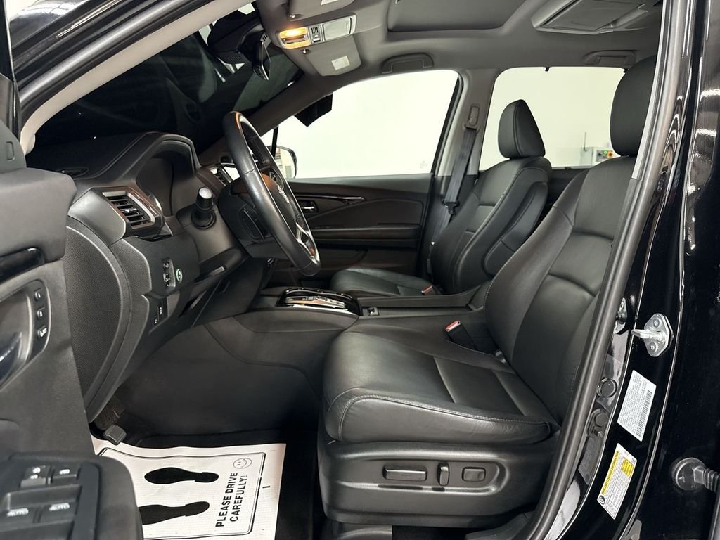 2022 Honda Pilot Touring - Photo 12
