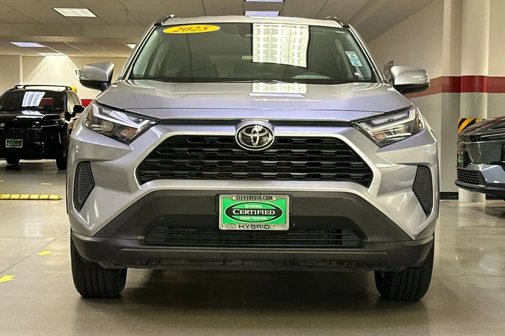 Certified Used 2025 Silver Toyota XLE image 9