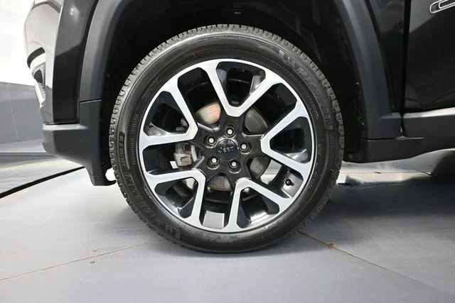 Used 2017 Black Jeep Limited image 16