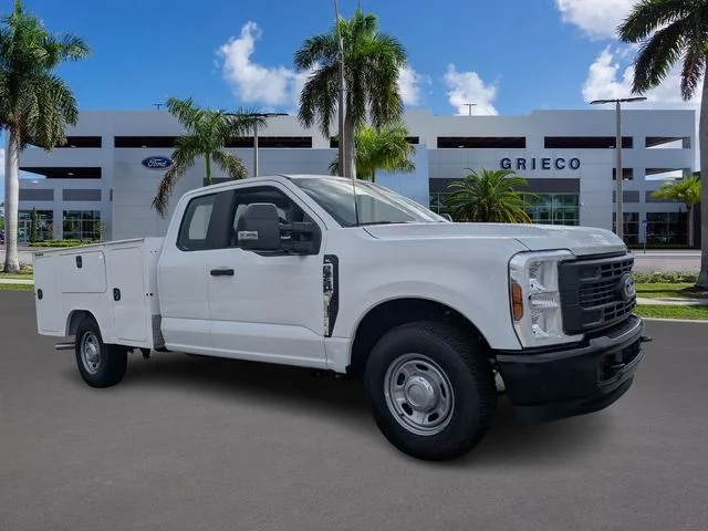 New 2026 Oxford White Ford F-350® XL image 1