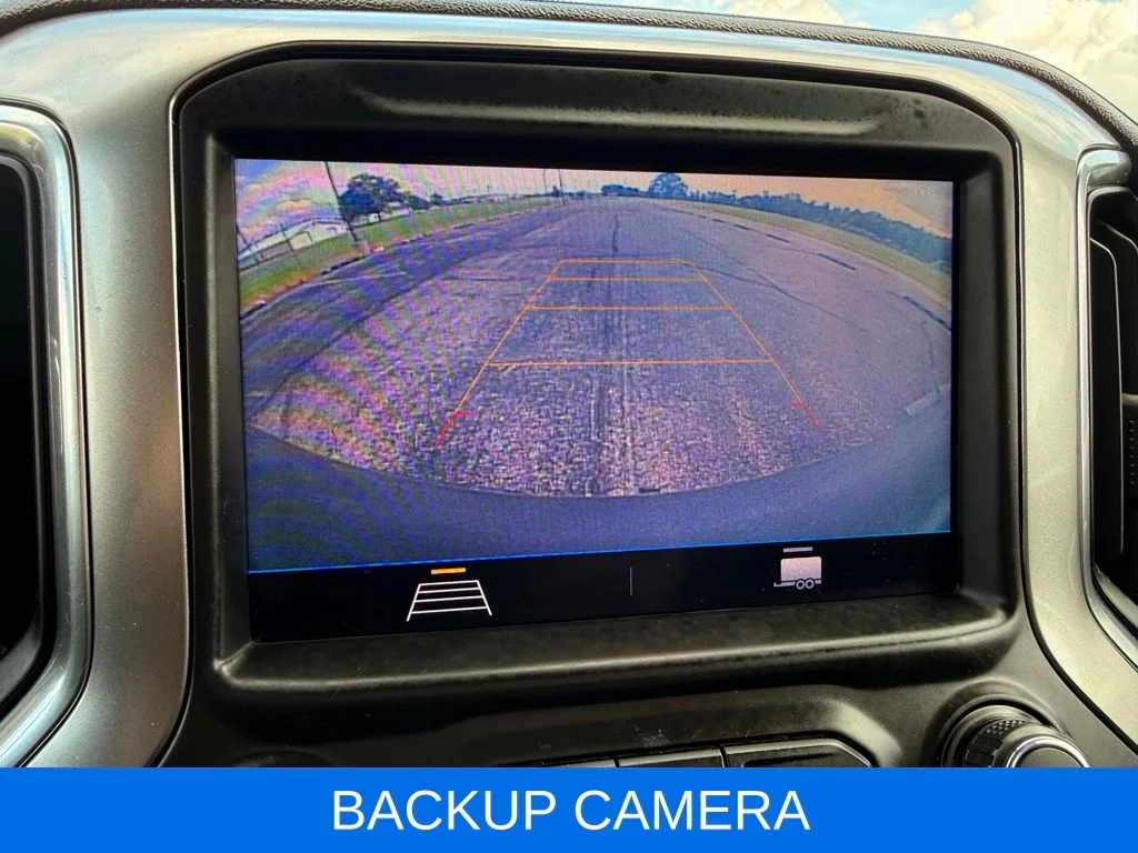 Used 2019 Gray Chevrolet LT image 6