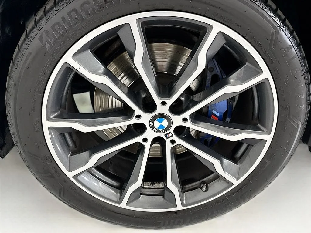 Used 2023 Dark Graphite BMW M40i image 29