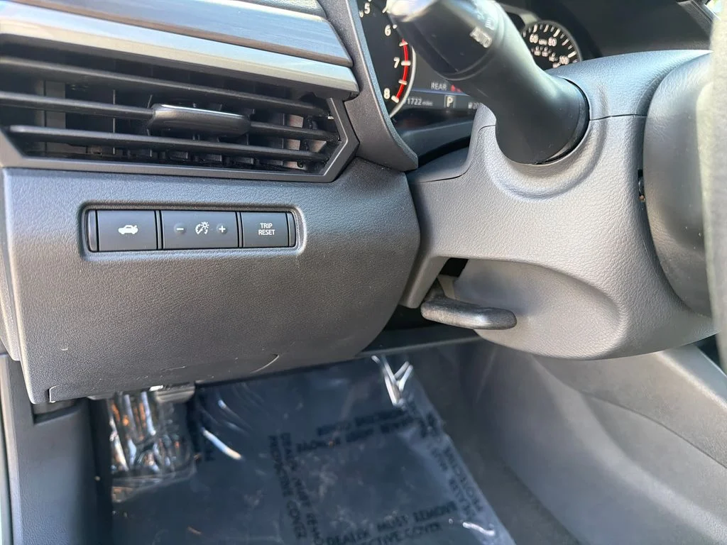 2024 Nissan Altima SV - Photo 18
