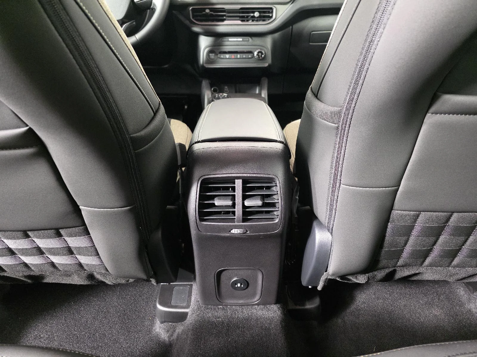 Used 2025 Azure Gray Metallic Tri-Coat Ford Big Bend image 18
