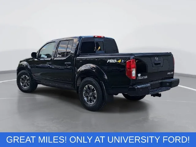 Used 2018 Black Nissan PRO-4X image 5