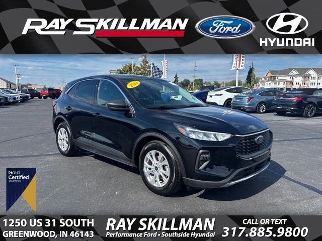 Used 2023 Black Ford Active image 1