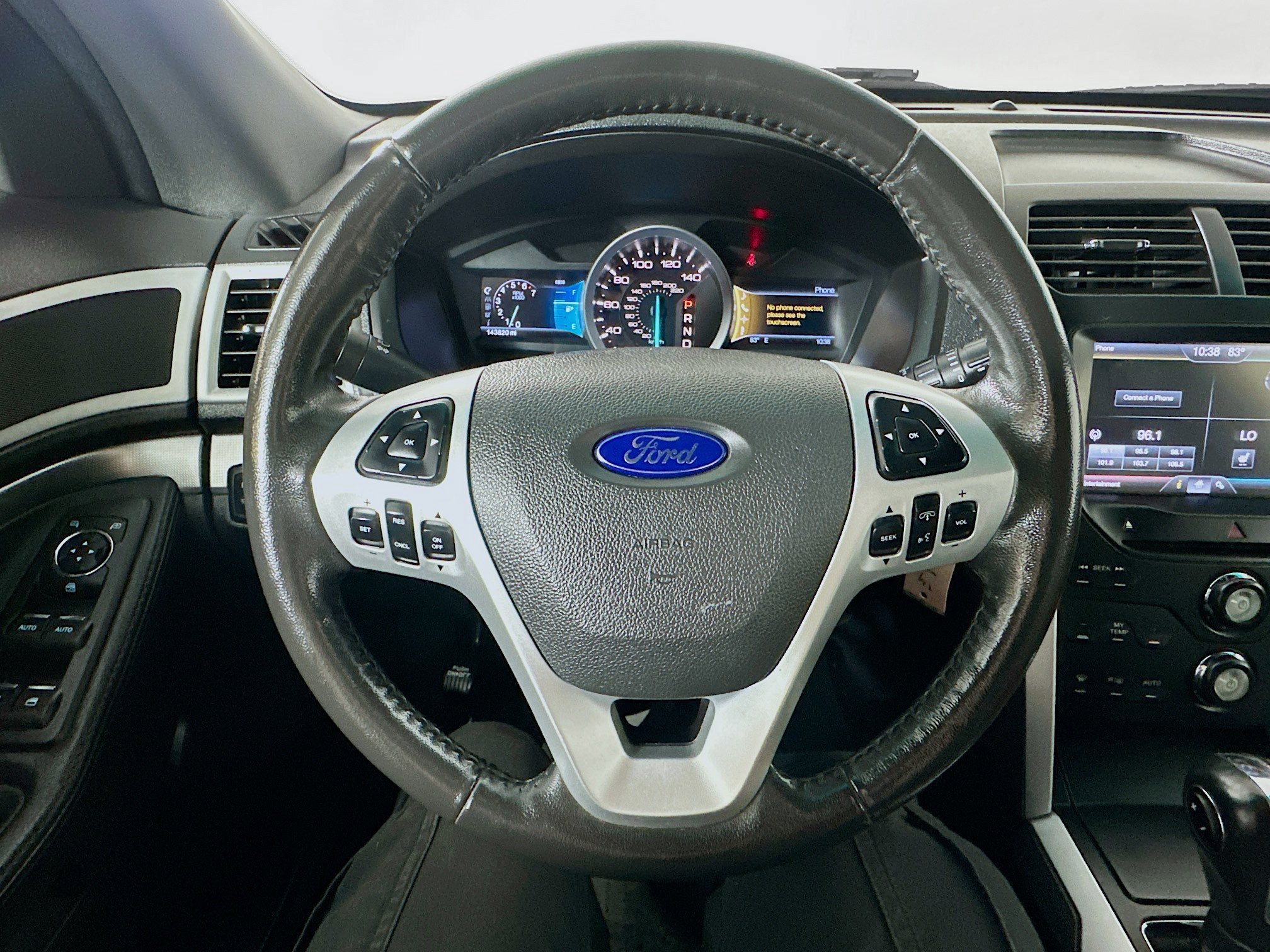 Used 2011 Black Ford XLT image 12