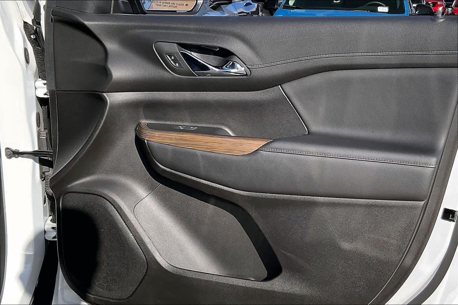 2023 GMC Acadia SLE - Photo 22