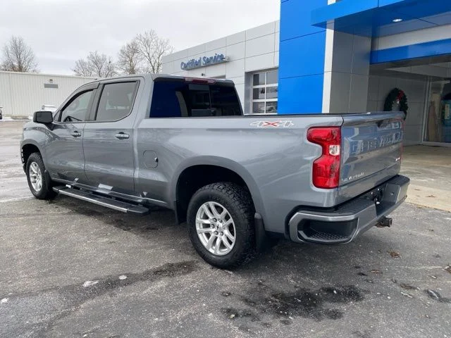 Used 2019 Gray Chevrolet RST image 3