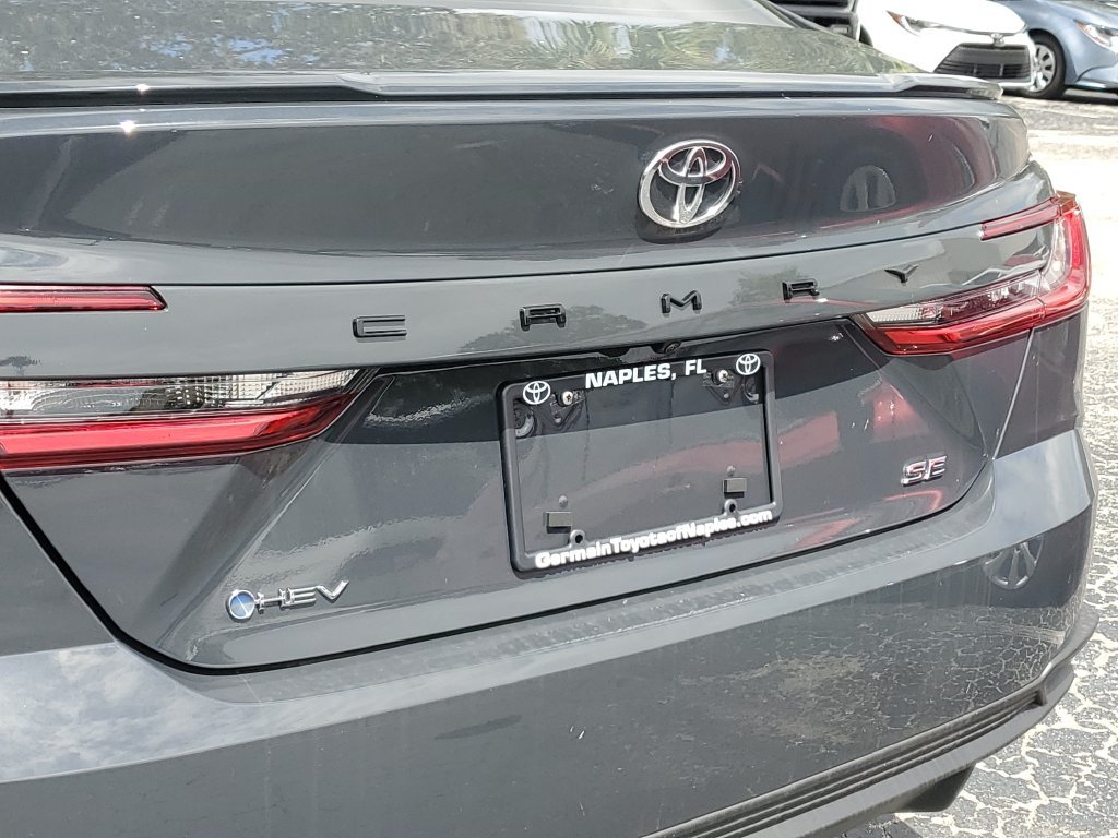 Used 2026  Toyota SE image 17