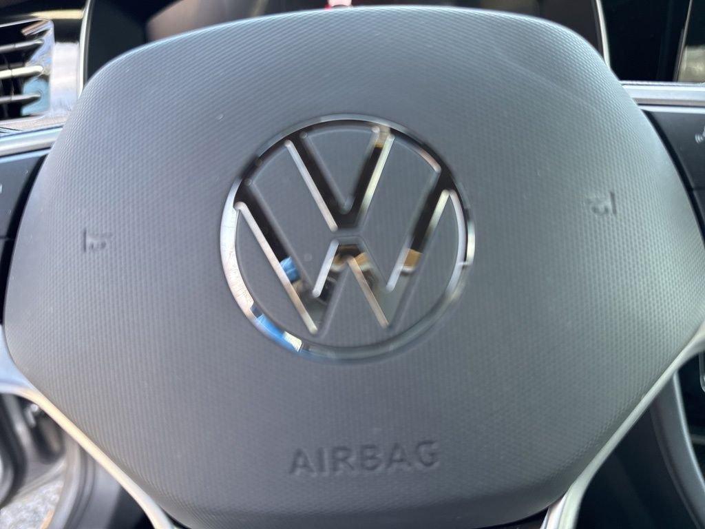 New 2025 Silver Volkswagen 1.5T Sport image 25