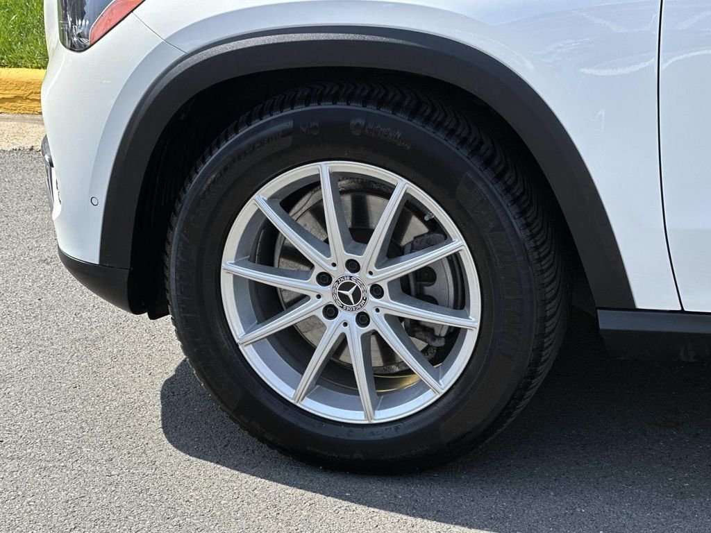 Certified Used 2025 Polar White Mercedes-Benz GLE 350 image 15