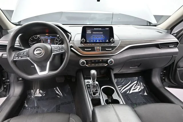 Used 2024 Gun Metallic Nissan 2.5 SV image 18