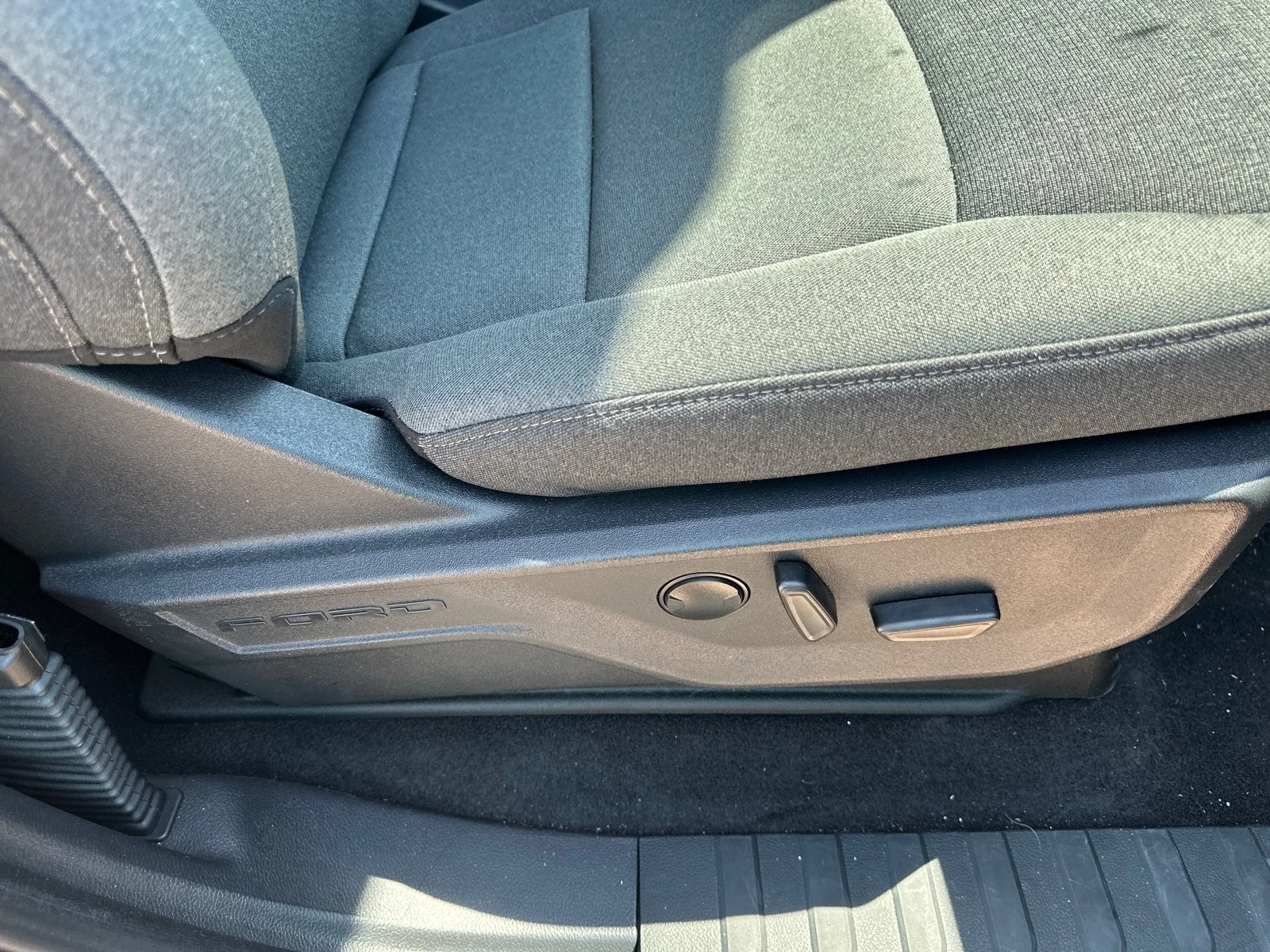 Used 2024 Light Blue Clearcoat Metallic Ford Flash image 16