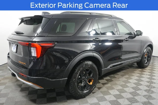 New 2026 Agate Black Metallic Ford Tremor® image 16