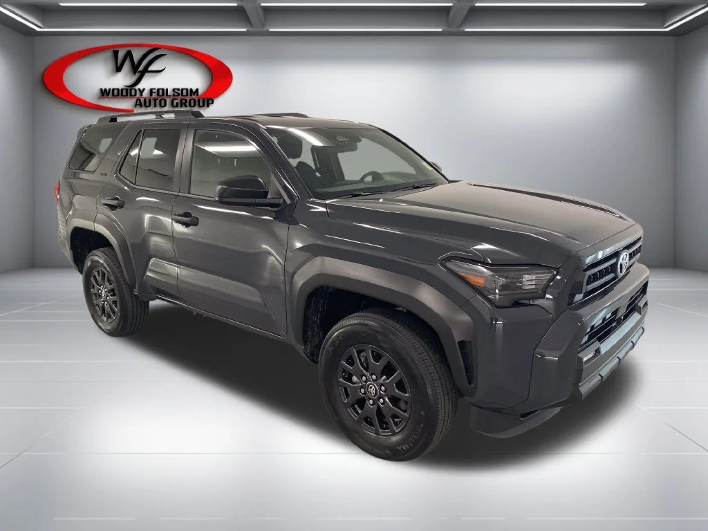 Used 2026  Toyota SR5 image 3