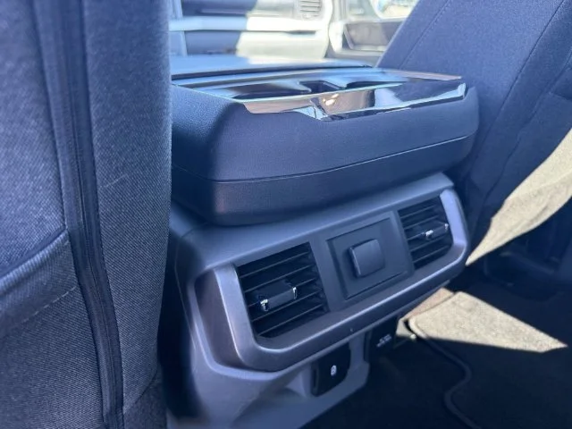 Used 2021 Black Ford XLT image 32