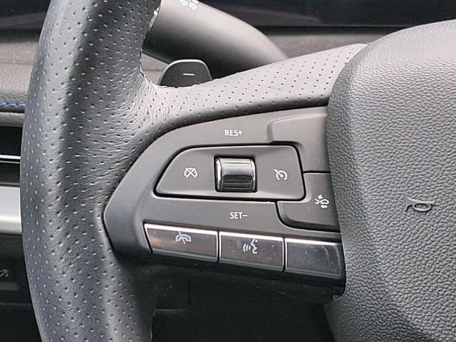 Used 2025 White Cadillac Sport image 11