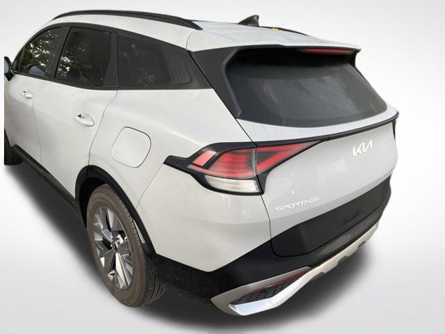 Used 2025 Gray Kia SX image 4