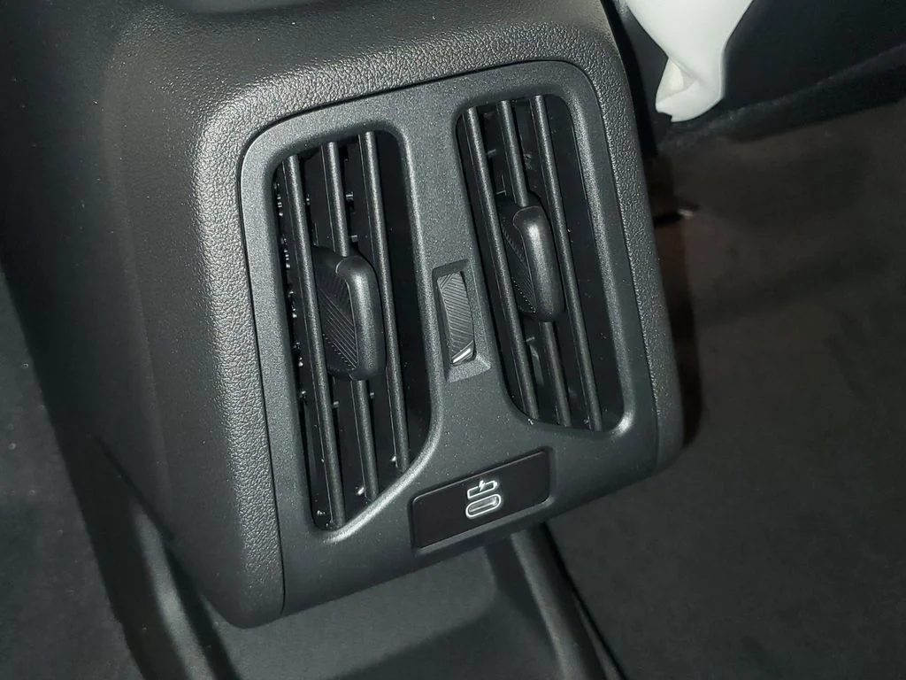 New 2027 Storm Bay Metallic BMW xDrive28i image 12