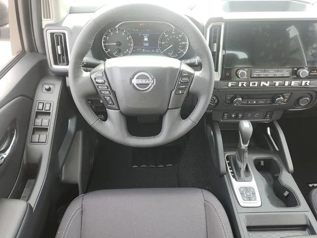 New 2026 Gun Metallic Nissan Crew Cab SV image 10