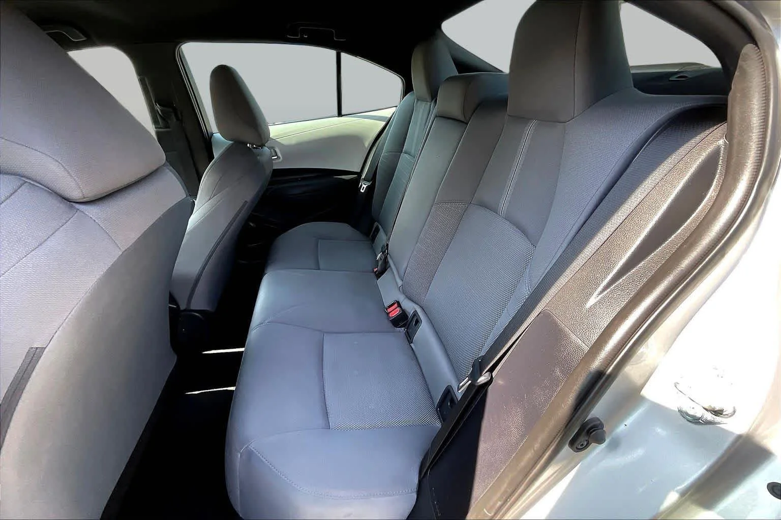Used 2025 Classic Silver Metallic Toyota SE image 19