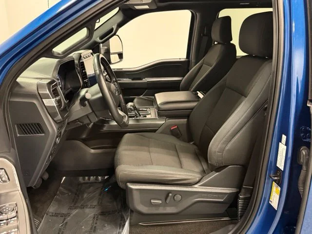 Used 2022 Blue Ford XLT image 13