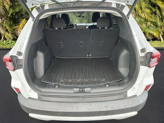 Used 2023 White Ford Active image 27