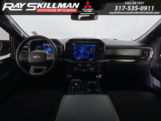 Used 2021 White Ford XLT image 25
