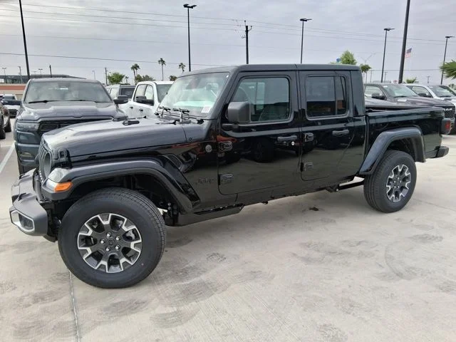 New 2026 Black Clear-Coat Exterior Paint Jeep Sahara image 3