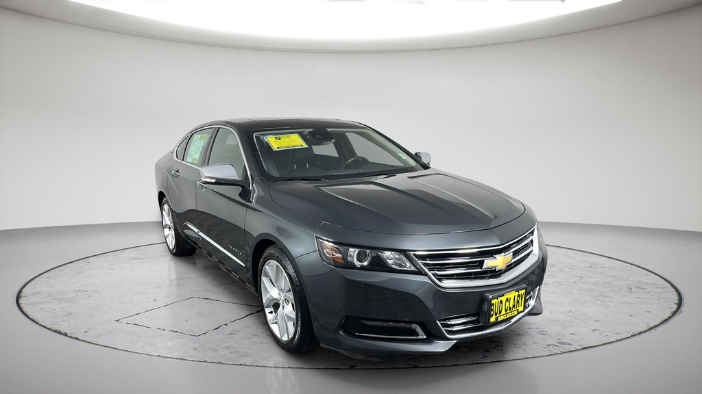 Used 2014 Ashen Gray Metallic Chevrolet LTZ image 1