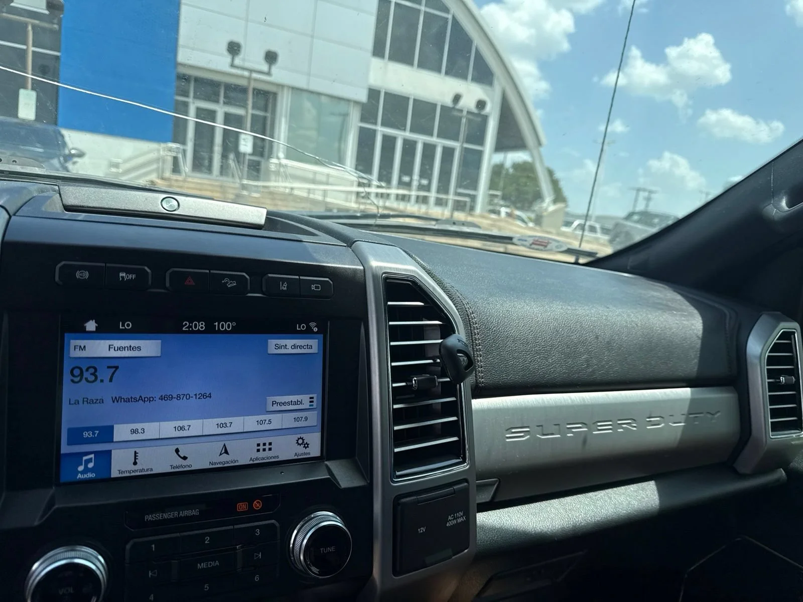 Used 2019 Black Ford Platinum image 30