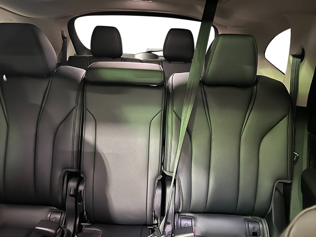 New 2026 Liquid Carbon Metallic Acura  image 39