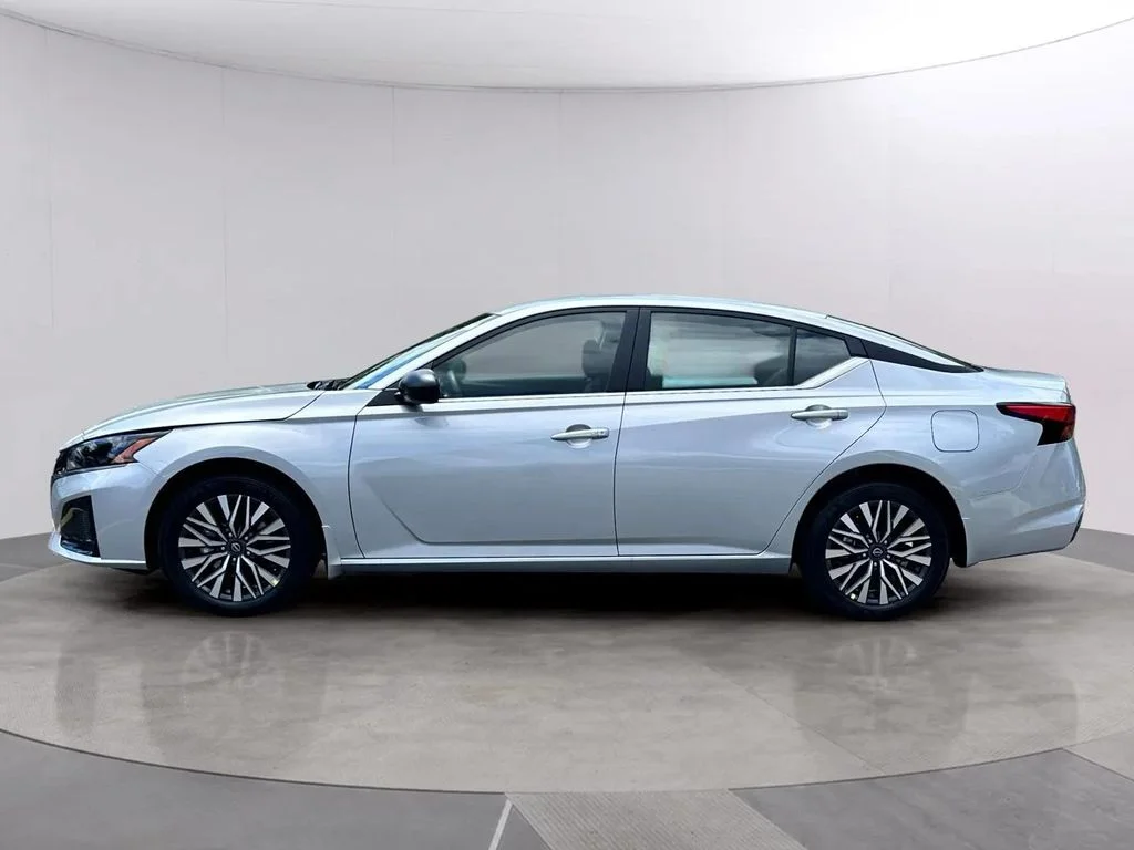 New 2026 Brilliant Silver Metallic Nissan SV image 6